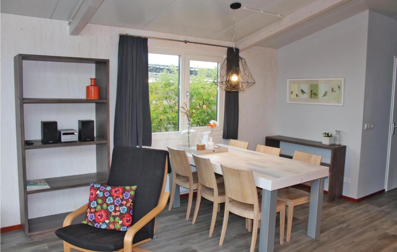 2 Bedroom Awesome Home In Sint-Annaland Kültér fotó